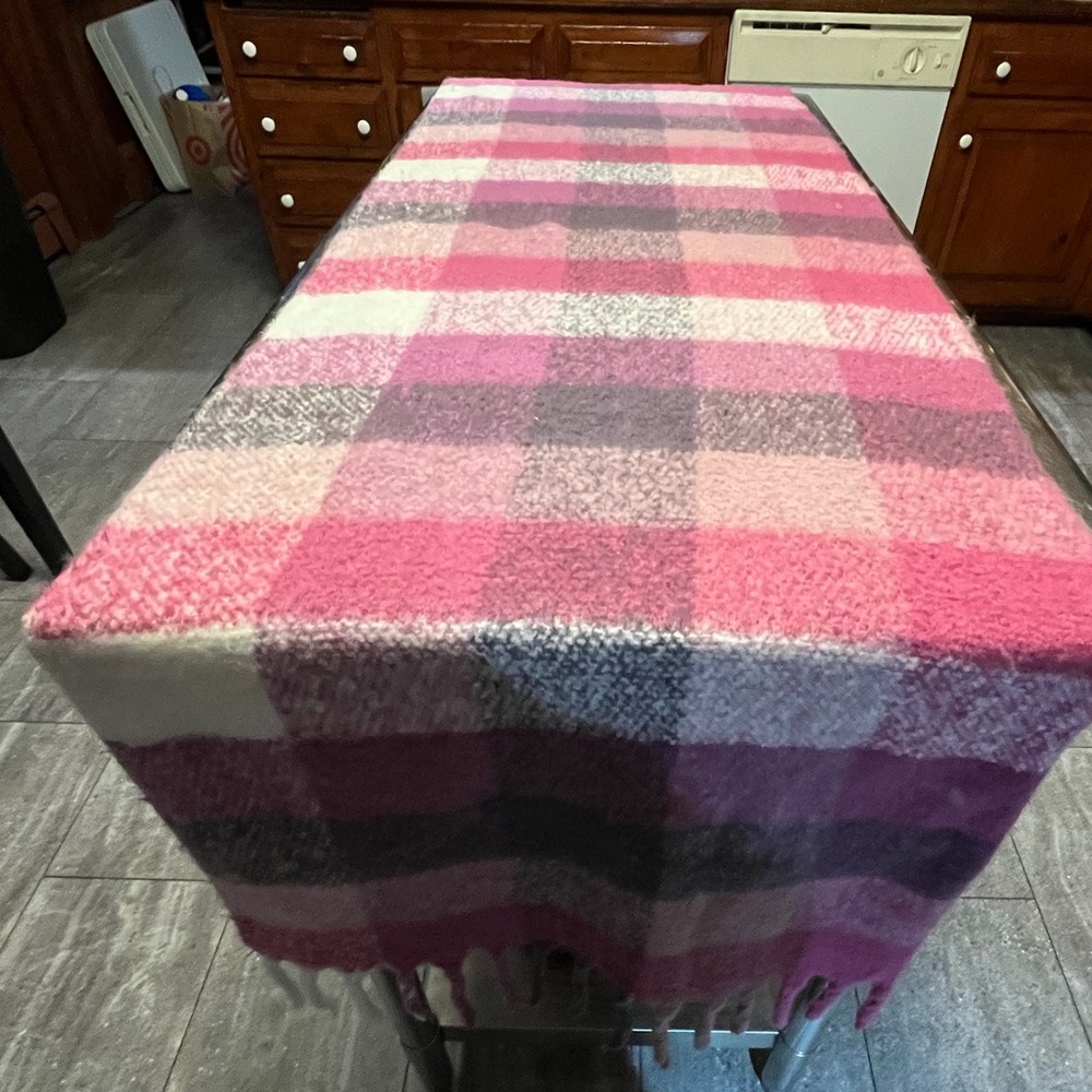 New - Steve Madden Scarf - 100% Polyester - 6 Feet Long! Very Soft!